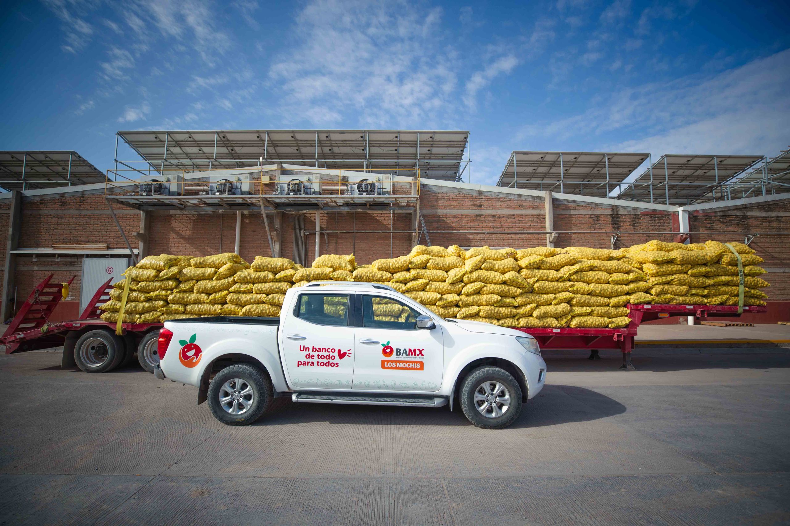Como muchos bancos de alimentos en México, el Banco de Alimentos de Los Mochis no nació siendo un experto en logística ferroviaria ni en gestión de grandes subvenciones. Pero ha sido precisamente esta curva de aprendizaje la que ha fortalecido su operación. El equipo ha aprendido no solo a presentarse con claridad ante financiadores, sino también a comunicar de manera efectiva los desafíos logísticos, las oportunidades locales y las soluciones que transforman realidades. 