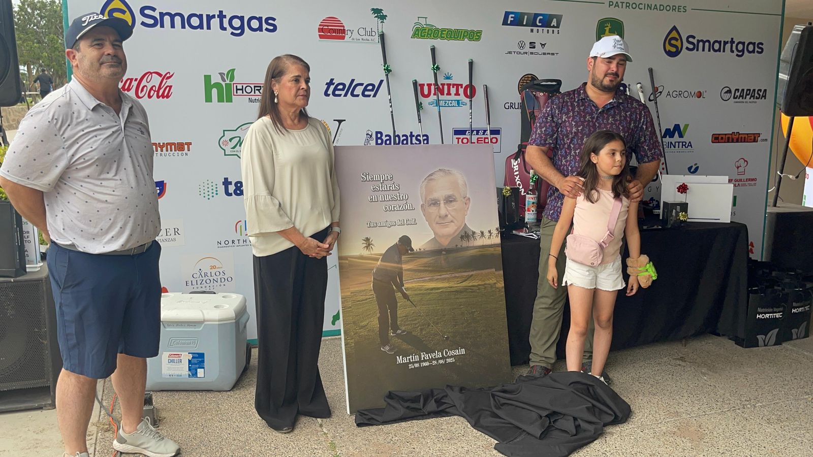 Se realizó un homenaje en memoria de Martín Favela Cosain, gran deportista y referente del golf local. Con gran emotividad, su hijo Martín Favela Aguirre tuvo una destacada participación, obteniendo primeros lugares y varios premios.